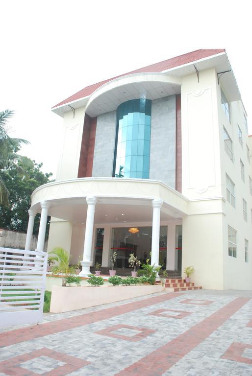 Hotel Vpn Residency Velankanni Eksteriør billede